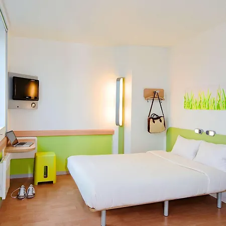 Ibis Budget Centre Bastide מלון 2*