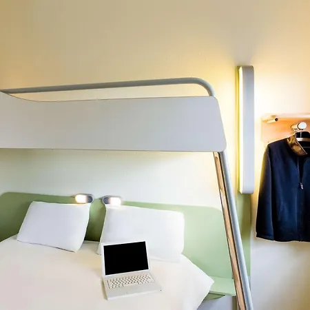 Ibis Budget Centre Bastide 2* בורדו