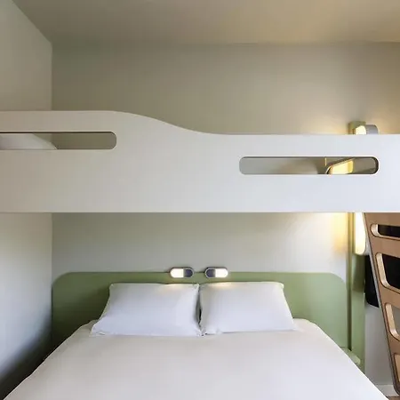 Ibis Budget Centre Bastide בורדו